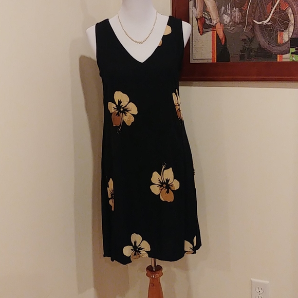 None Dresses & Skirts - Floral Dress